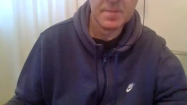 anonimo7735 - ANONIMO7735's free webcam - UK Sex Cams