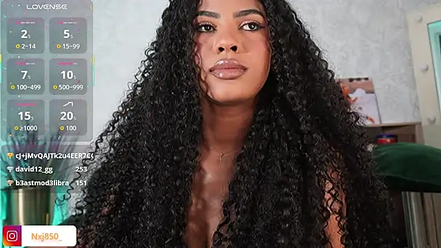 HOTBLACKANDWHITE2 live sex cam