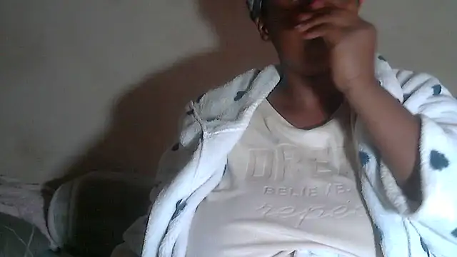 choco-coco10 - Choco-Coco10's free webcam - UK Sex Cams