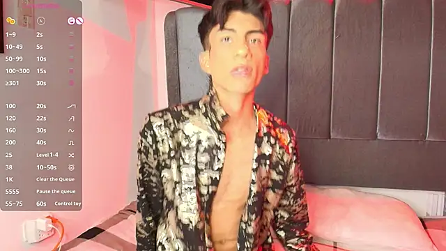 erick_velveth - Erick_Velveth's free webcam - UK Sex Cams