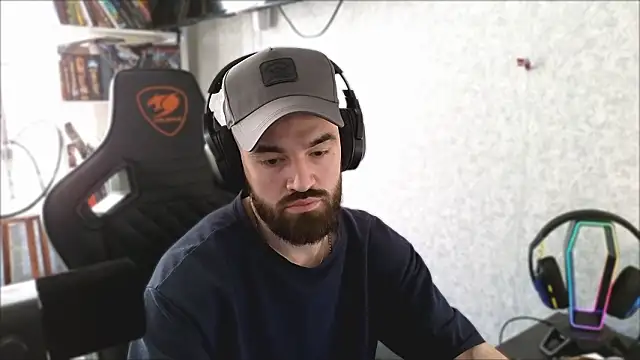 _mostly_ - _Mostly_'s free webcam - UK Sex Cams