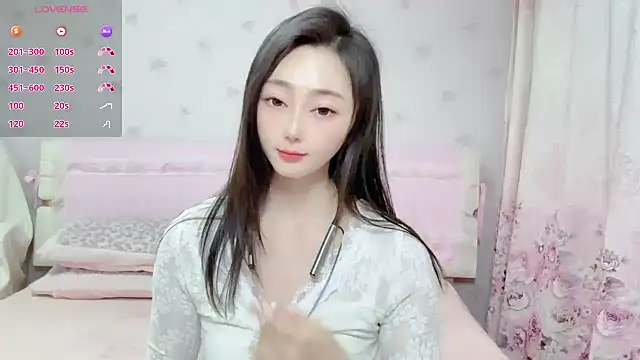 anjila888 (F young) - 坚强 坚持的我在这里打工 老板说了算