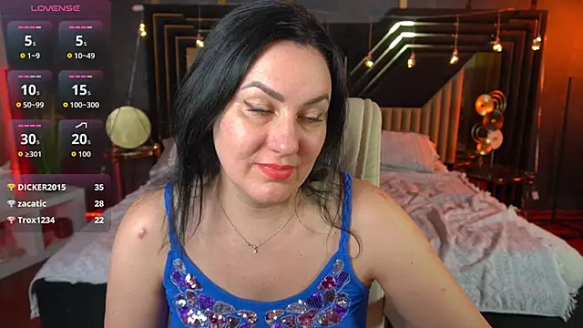 VelvetLuck live sex cam