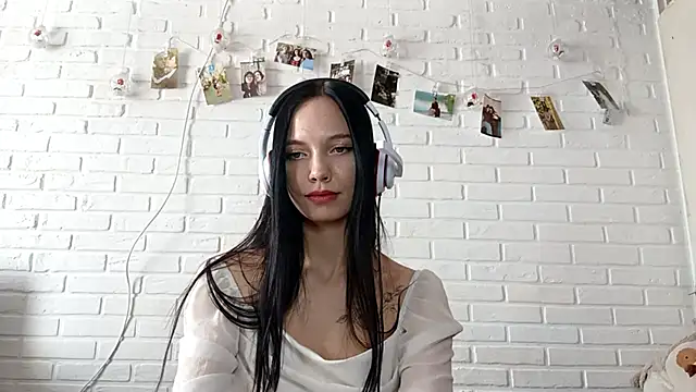 vanettahartong (F young) - Boop nose