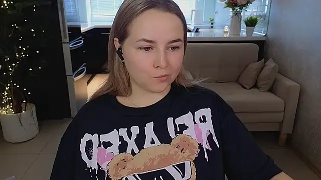 mira_mermayd (F young) - make my day positive. Please me