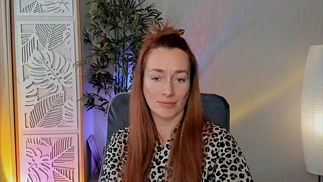 rebeccamartinez (F milf) - I don't give a f..ck about it 😂