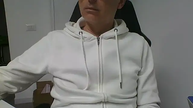 sensor2000 - Sensor2000's free webcam - UK Sex Cams