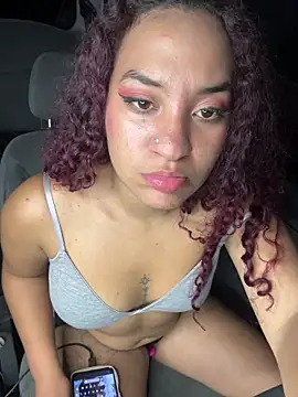 cloe_firee - Cloe_firee's free webcam - UK Sex Cams