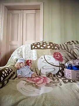 mariannasky471 (F mature) - Show