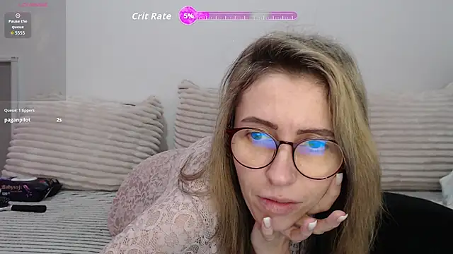 angelrubyy (F milf) - ride dildo till i squirt