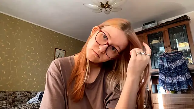 laureenvielma (F young) - Ahegao