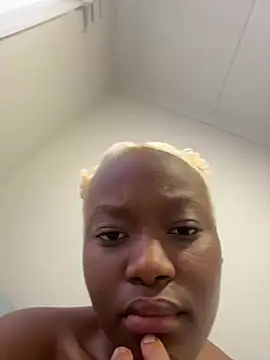 lina_d25 (F teen) - Make me cum daddy 💦