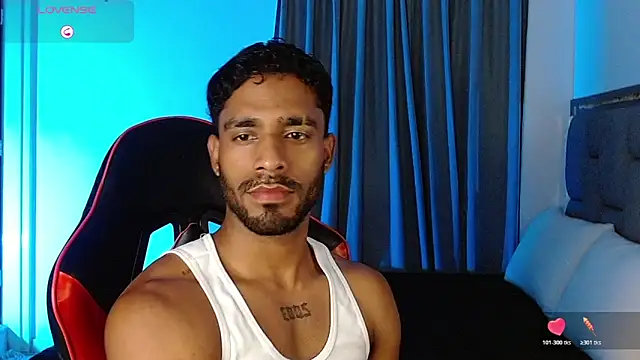 christian_thor (M young) - ALL NAKED + FULL BODY OILED