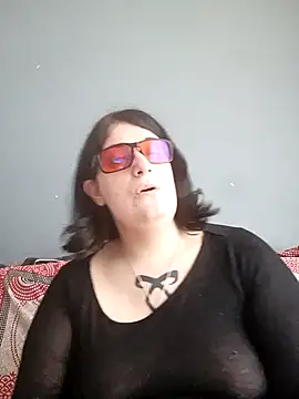 Live sex cam of LolaXXDreams