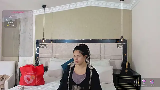 kimcosseyy (T young) - show  the  cum