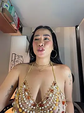 AsianMilfSheryl