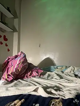 noamilk - Noamilk's free webcam - UK Sex Cams