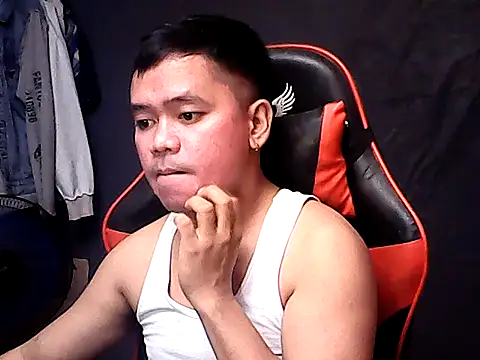 sweet_sexyasian69 - Sweet_sexyasian69's free webcam - UK Sex Cams