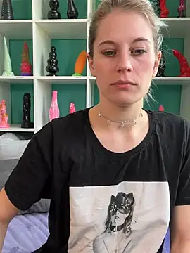 TheRealJessyLey's room