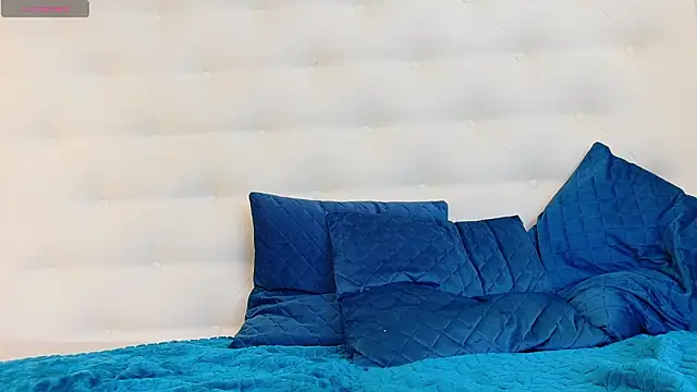 karissia - Karissia's free webcam - UK Sex Cams