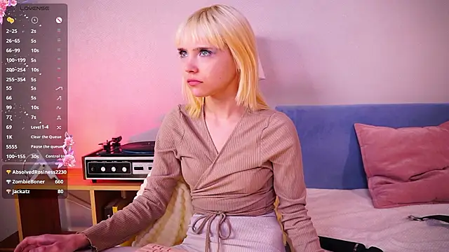 wow_angel - Wow_angel's free webcam