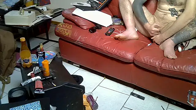 Damn_bro23 Live Webcam on Stripchat