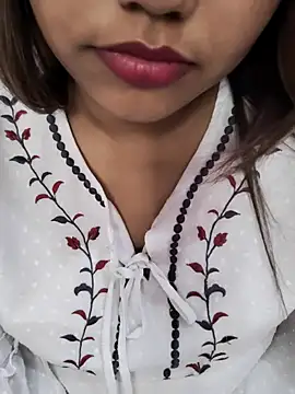 miss_rose__ (F young) - Fussy show