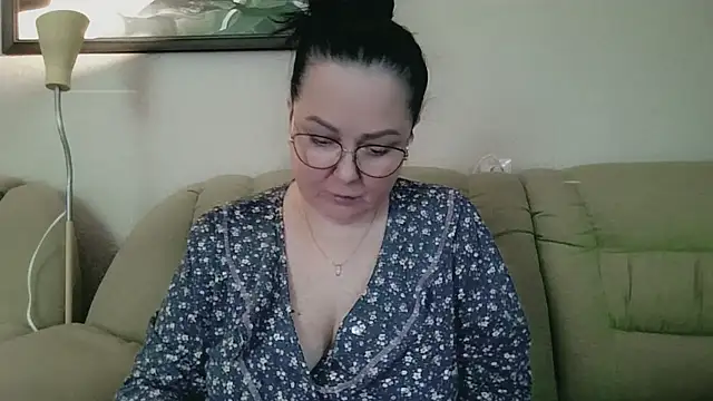 infinity_loveliness live sex cam