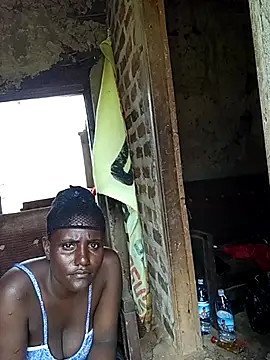 hostess33 (G young) - Fountain squirt