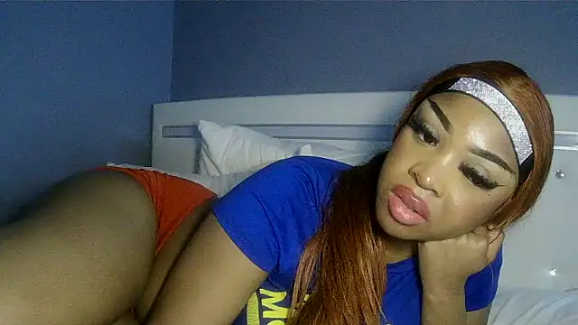 luckytonightx - LuckyTonightx's free webcam - UK Sex Cams