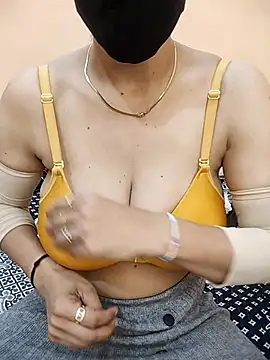 rising_queen (F milf) - Buying own house🏡