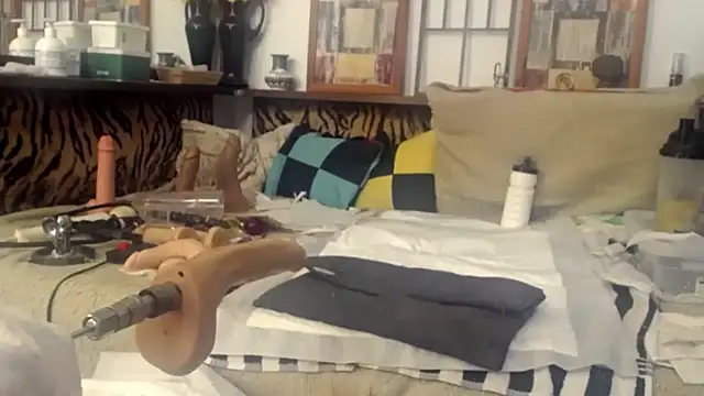 ritaminx - RitaMinx's free webcam - UK Sex Cams