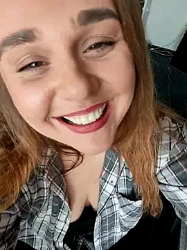 juicy_peachlux (F young) - zoom boobs! hehe