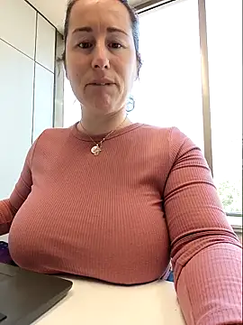 bichota85 live cam profile