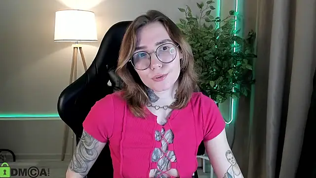 misha_moss - Misha_Moss's free webcam - UK Sex Cams