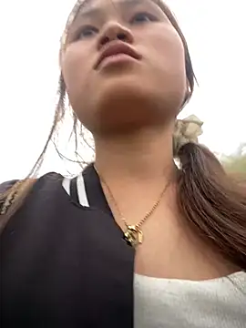 sophia-123 - Sophia-123's free webcam