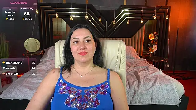 velvetluck - VelvetLuck's free webcam - UK Sex Cams