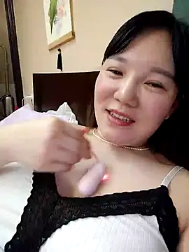 美女abcd1687在线直播