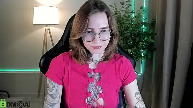 misha_moss - Misha_Moss's free webcam