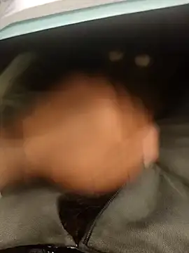 hotboy43339 (M young) - Cum show in public