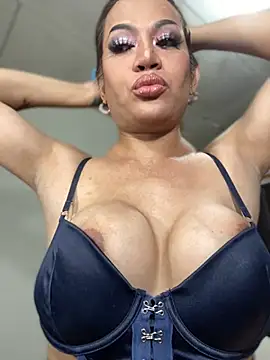 hugekatarinats (T milf) - DRILL MY ASS TILL I CUM,,,