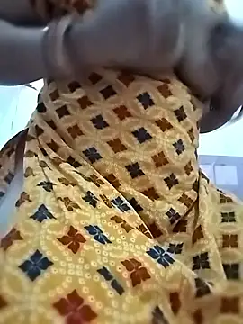 Darling8008 live cam profile