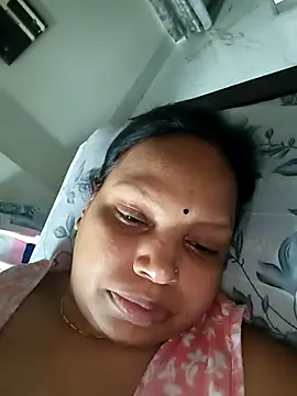 Webcam Model (deepika_padukoni44)  is live.Free join now!