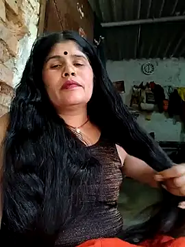 Webcam Model (Mahi_bigg)  is live.Free join now!