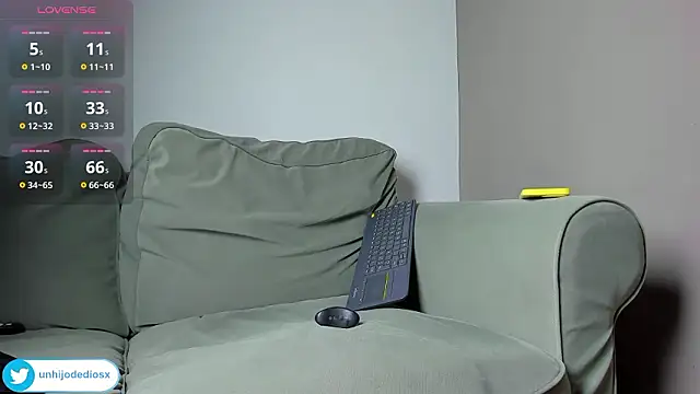 ackerman_eren_ (M young) - Get naked and horny