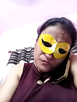 Webcam Model (Gullapi)  is live.Free join now!