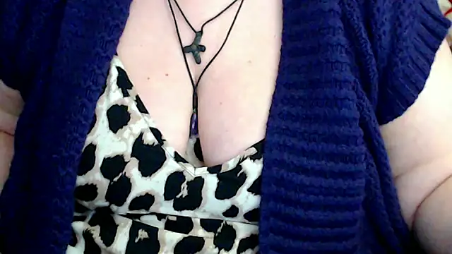 mayasmith (F milf) - cum show