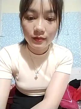 little-green-sprout (F young) - Good luck to you!