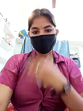 Hot_radhaji