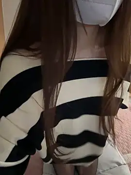 美女_xiaoxinxin_在线直播